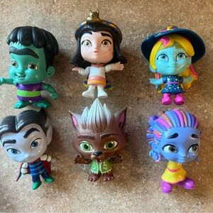 Netflix Super Monsters set
